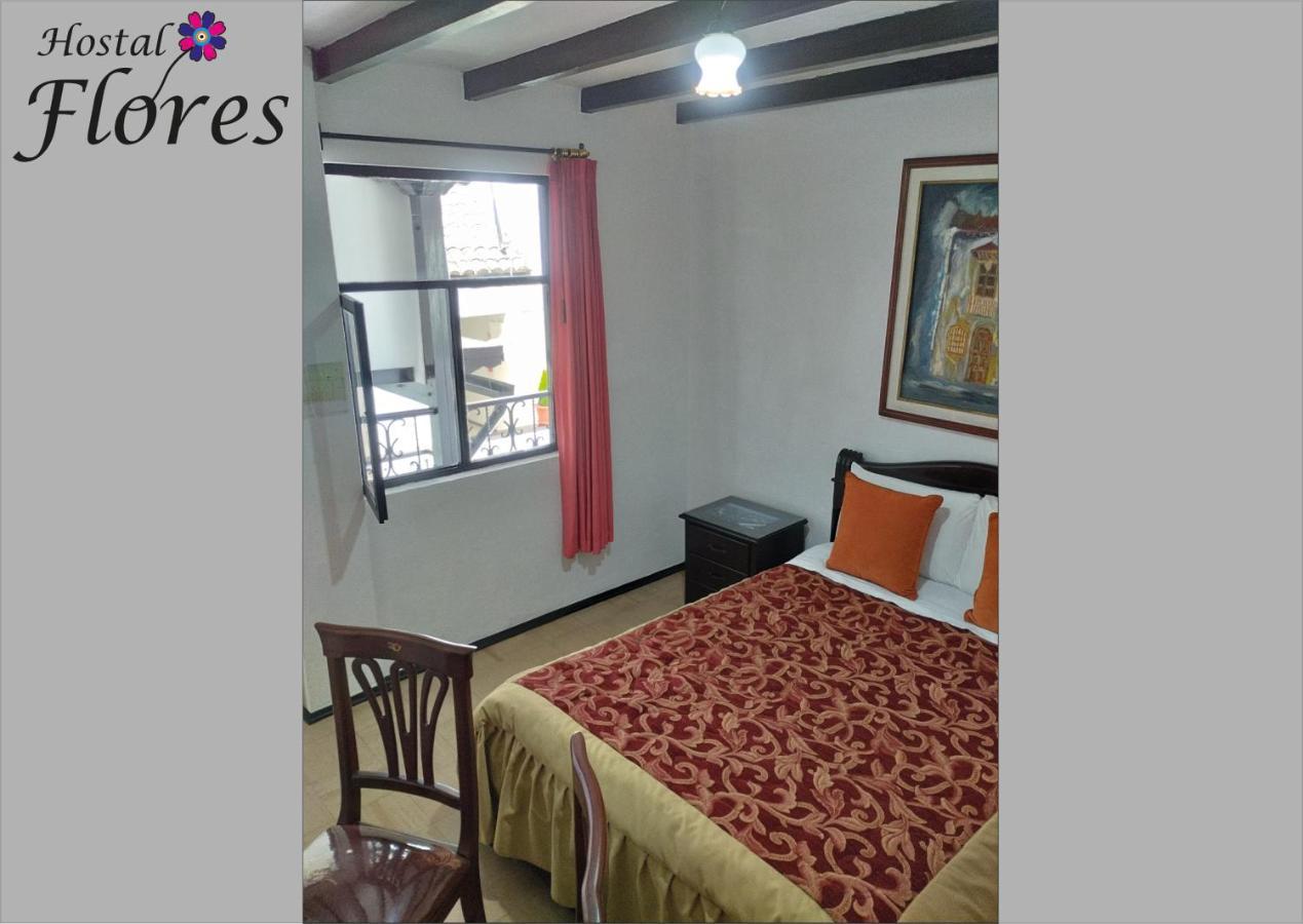 Hostal Flores Quito Exterior photo